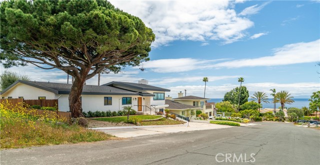 8 Clipper, Rancho Palos Verdes, California 90275, 5 Bedrooms Bedrooms, ,3 BathroomsBathrooms,Residential,For Sale,Clipper,PV26095331
