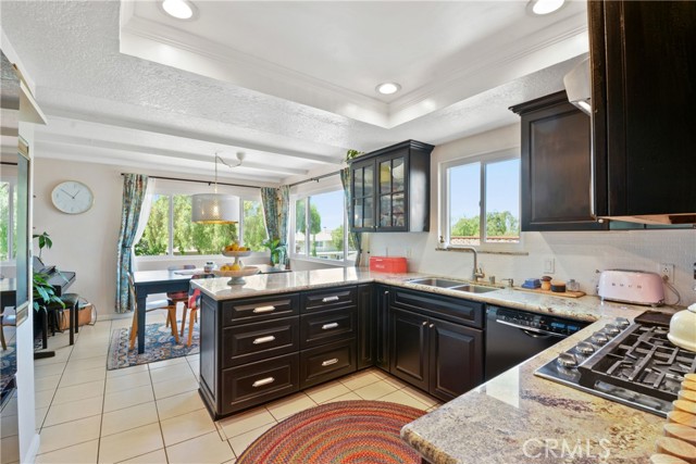 24450 Ward Street, Torrance CA: https://media.crmls.org/medias/f89a9257-2d4a-4caa-993d-f900344eab9e.jpg