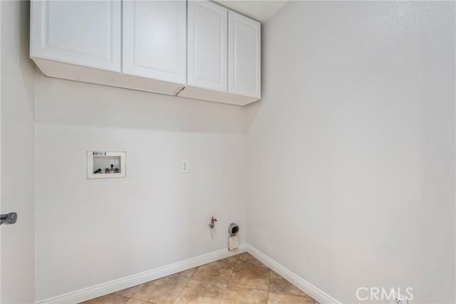 Detail Gallery Image 33 of 55 For 6363 Marbella Ln, Corona,  CA 91752 - 4 Beds | 2 Baths