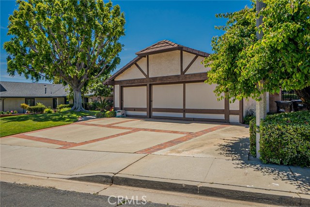 751 Santa Fe Court, San Dimas CA: https://media.crmls.org/medias/f89afa40-2d60-4ebc-bf4a-4397d4f6a49d.jpg