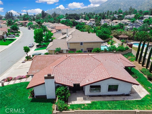 5697 Los Robles, La Verne CA: https://media.crmls.org/medias/f89b5970-221f-4e64-807f-018018534133.jpg