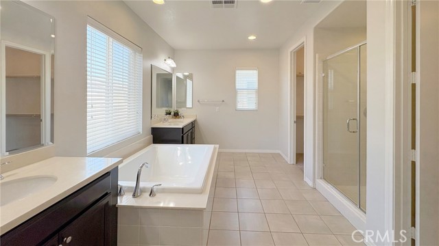 Detail Gallery Image 13 of 26 For 14247 Symphony Ct, Corona,  CA 92880 - 4 Beds | 3/1 Baths