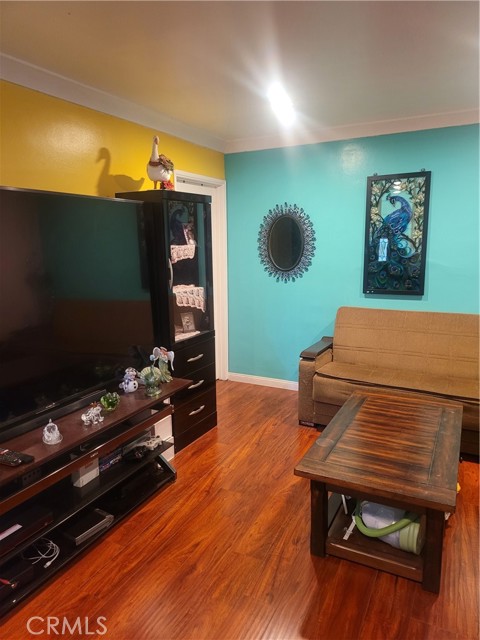 Detail Gallery Image 4 of 11 For 2912 Hill St, Huntington Park,  CA 90255 - 3 Beds | 1 Baths