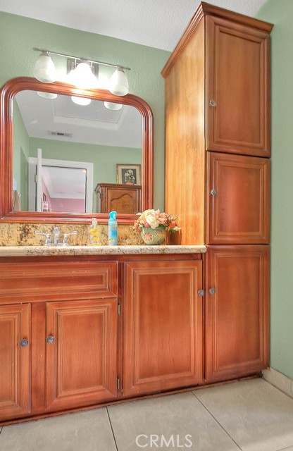25664 Lola Court, Menifee CA: https://media.crmls.org/medias/f89ec653-ccdc-47ee-8d27-d2f39c36215e.jpg