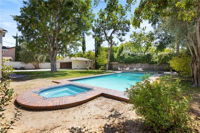 Detail Gallery Image 30 of 36 For 4031 N Virginia Rd, Long Beach,  CA 90807 - 4 Beds | 4 Baths