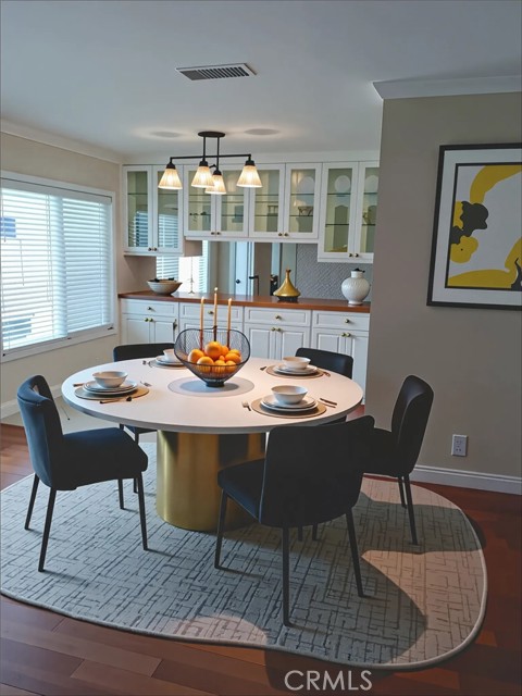 Detail Gallery Image 5 of 30 For 18 Goldenbush, Irvine,  CA 92604 - 2 Beds | 2/1 Baths