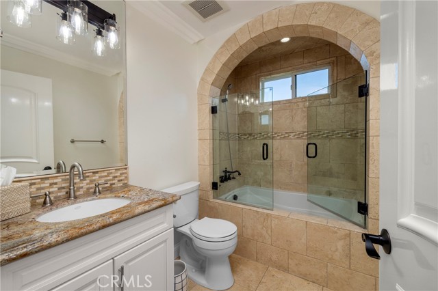111 Via Lido Nord, Newport Beach CA: https://media.crmls.org/medias/f8a0f4ef-6fd9-4167-8808-6f2c45935a59.jpg