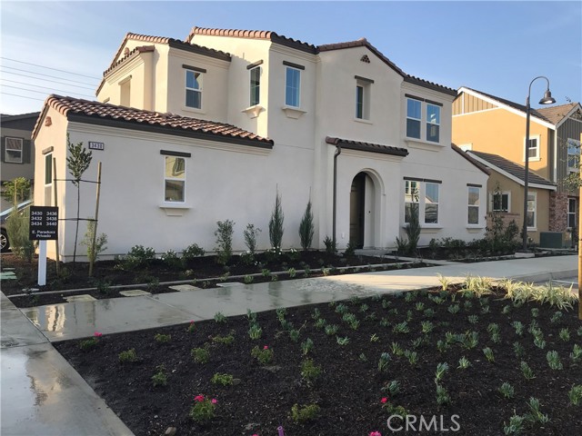 Detail Gallery Image 2 of 11 For 3430 E Paraduxx Privado, Ontario,  CA 91762 - 4 Beds | 3 Baths