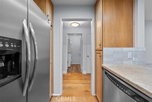 8505 Gulana Avenue, Playa del Rey CA: https://media.crmls.org/medias/f8a4182c-9413-4223-813c-a949b13d06dc.jpg