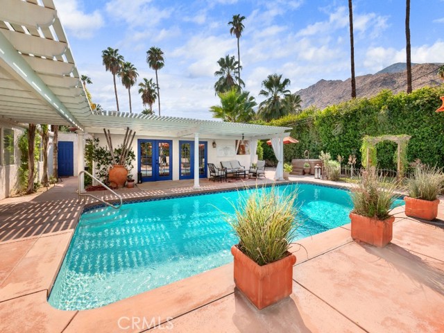 Image Number 1 for 146  E Morongo RD in PALM SPRINGS