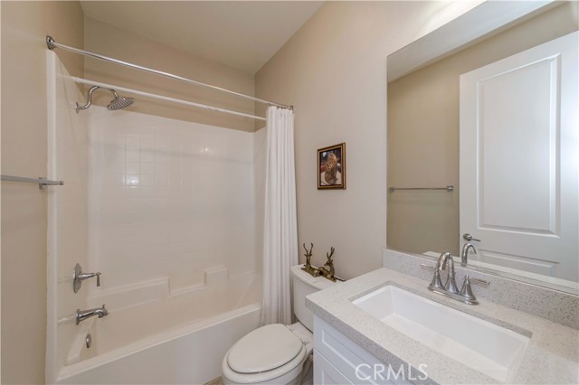 Detail Gallery Image 27 of 34 For 713 S Azusa Ave a,  Azusa,  CA 91702 - 3 Beds | 2/1 Baths