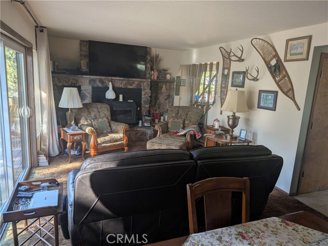 Detail Gallery Image 7 of 44 For 31 Matterhorn Dr, Bridgeport,  CA 93517 - 3 Beds | 2 Baths