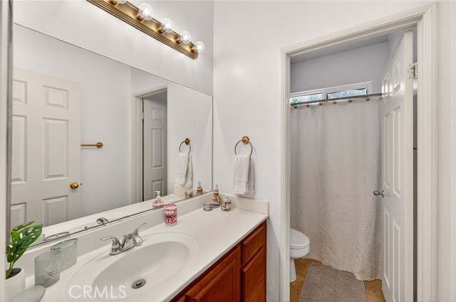 Detail Gallery Image 20 of 47 For 33756 Salvia, Murrieta,  CA 92563 - 5 Beds | 3 Baths