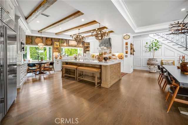 Detail Gallery Image 9 of 47 For 5558 Hoback Glen Rd, Hidden Hills,  CA 91302 - 5 Beds | 5 Baths