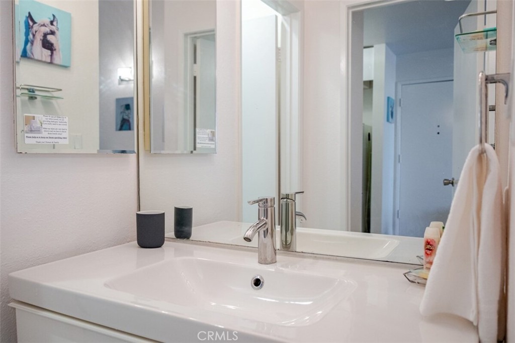 1621 Hotel Circle - photo 16