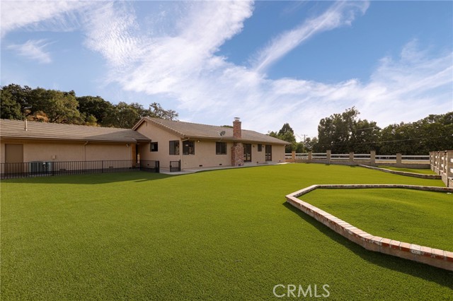 Detail Gallery Image 45 of 60 For 21565 Cleardale St, Newhall,  CA 91321 - 3 Beds | 2/1 Baths