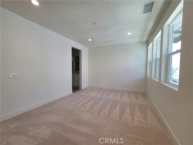 Detail Gallery Image 21 of 28 For 933 Mason #48,  Anaheim,  CA 92805 - 3 Beds | 3/1 Baths