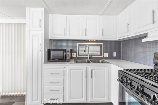 Detail Gallery Image 6 of 21 For 17455 Marygold Ave #26,  Bloomington,  CA 92316 - 1 Beds | 1 Baths