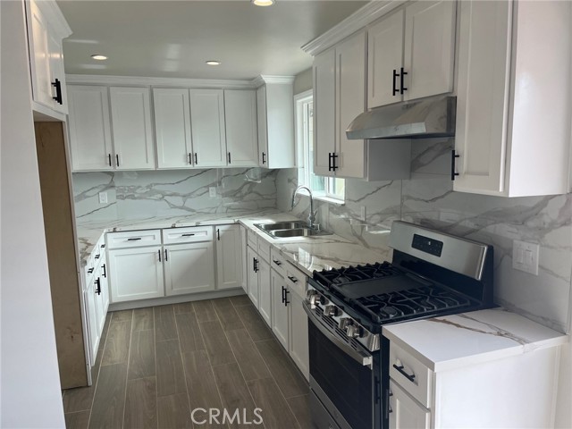 Detail Gallery Image 13 of 26 For 16374 Bamboo, La Puente,  CA 91744 - 4 Beds | 2 Baths