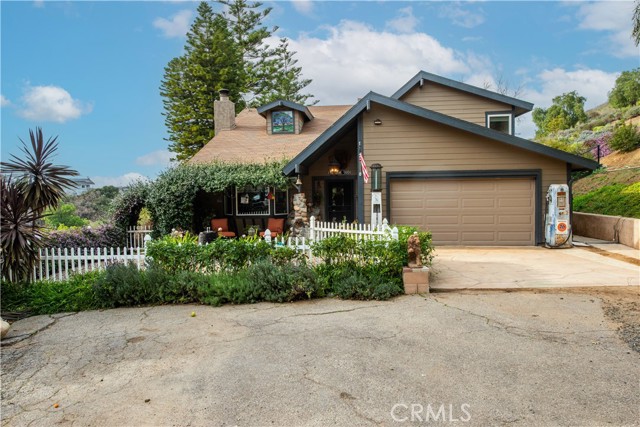 1255 Hilltop Road photo 3