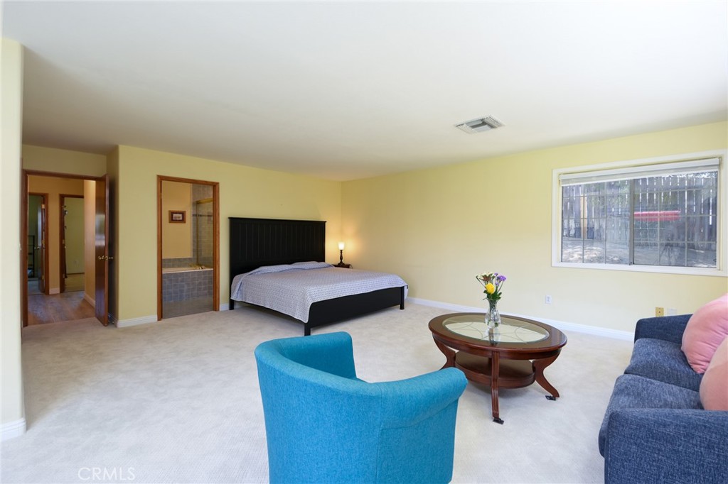 MLS #OC25098345 img 5