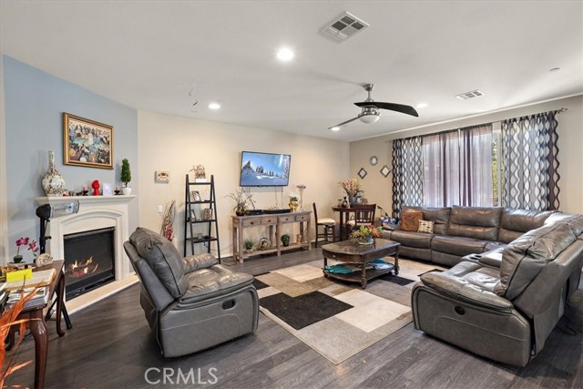 29210 Nectarine Street, Menifee CA: https://media.crmls.org/medias/f8aa90b6-7b61-4237-a888-84606742fee5.jpg