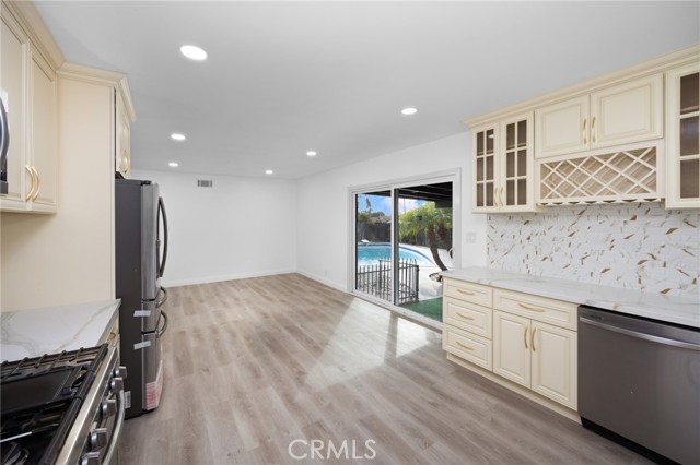 Image 14 of 25 For 2086 Mori Lane