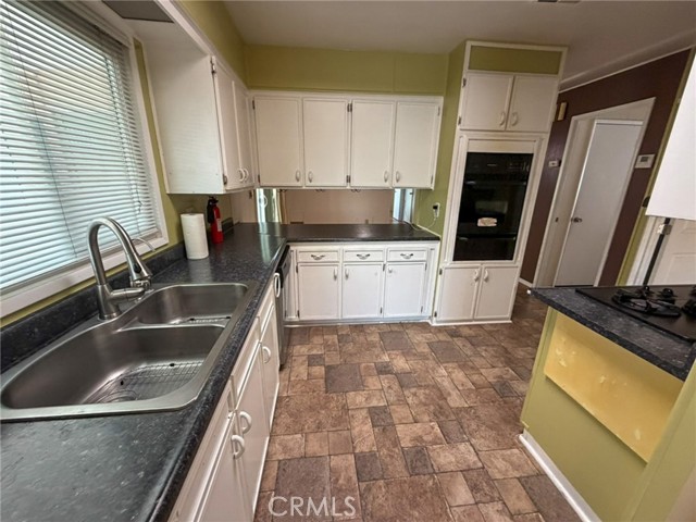 Detail Gallery Image 6 of 22 For 46 Malaga St, Tustin,  CA 92780 - 3 Beds | 2 Baths