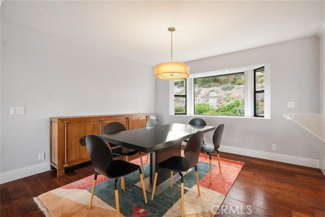 5088 San Jacinto Circle West, Fallbrook CA: https://media.crmls.org/medias/f8ab6e5a-b244-4095-bf2b-0b0064943b89.jpg