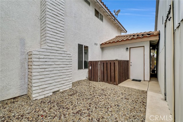 1070 Cannon Road, Riverside CA: https://media.crmls.org/medias/f8ad4fca-f754-4a95-870a-ac70d1686371.jpg