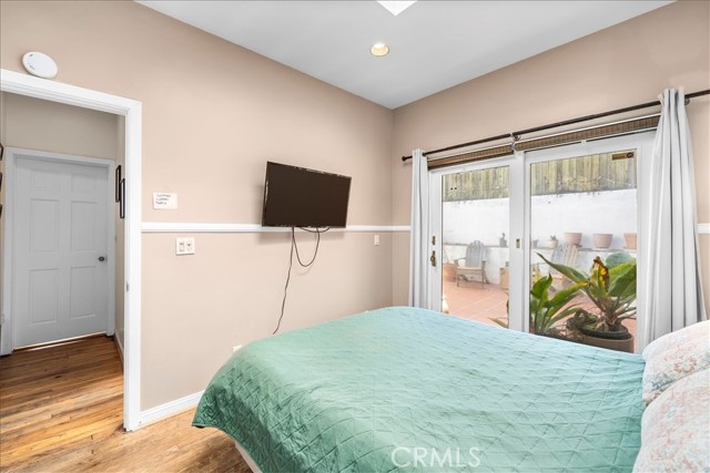 3512 Manhattan Avenue, Manhattan Beach, California 90266, 2 Bedrooms Bedrooms, ,2 BathroomsBathrooms,Residential,Sold,Manhattan Avenue,SB22078651