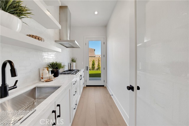 Detail Gallery Image 18 of 45 For 205 Pinnacle, Irvine,  CA 92602 - 4 Beds | 4/1 Baths