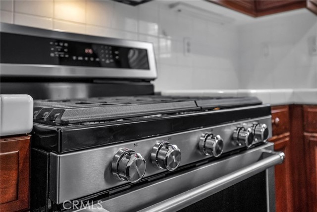 Detail Gallery Image 16 of 36 For 3538 Torrance, Torrance,  CA 90503 - 3 Beds | 2/1 Baths