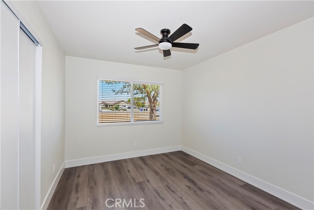 Detail Gallery Image 15 of 29 For 15615 Erie Rd, Apple Valley,  CA 92307 - 4 Beds | 2 Baths