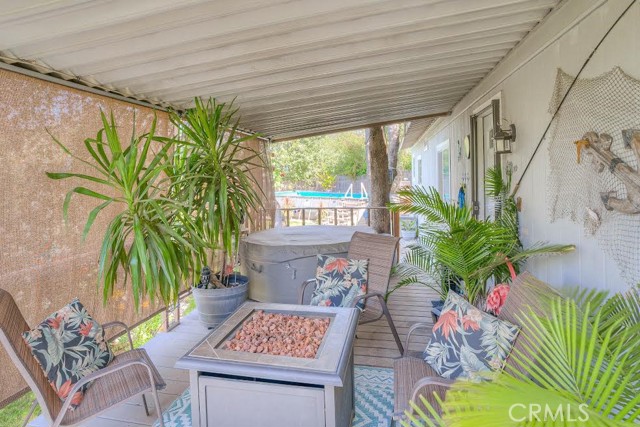 12 Hanging Tree Court, Oroville CA: https://media.crmls.org/medias/f8aeadb9-d42a-4227-96a6-39a219df4b8a.jpg
