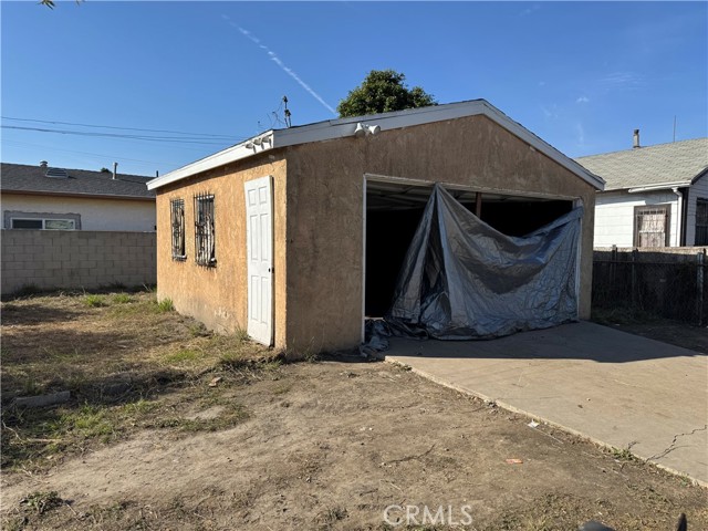 2273 Santa Ana, Los Angeles, California 90059, 2 Bedrooms Bedrooms, ,1 BathroomBathrooms,Single Family Residence,For Sale,Santa Ana,RS25031725