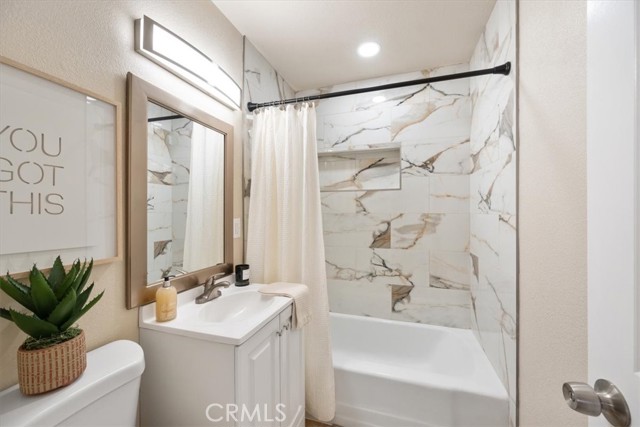 214 Placentia Avenue, Pismo Beach CA: https://media.crmls.org/medias/f8b02841-21fa-48ef-a2e2-44c7cb1cce25.jpg