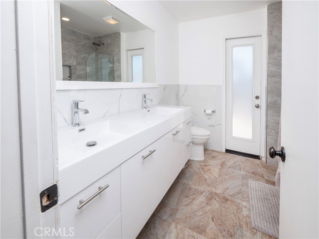 Detail Gallery Image 25 of 71 For 3985 Oakridge Cir, Norco,  CA 92860 - 5 Beds | 3 Baths