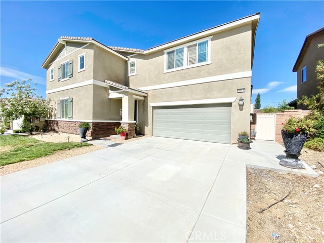 Detail Gallery Image 2 of 19 For 1011 Balsam St, Calimesa,  CA 92320 - 4 Beds | 3 Baths