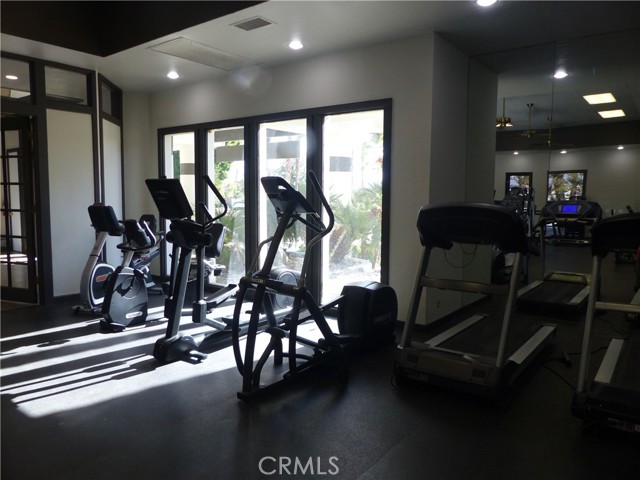 Image 52 of 57 For 43756 Avenida Alicante