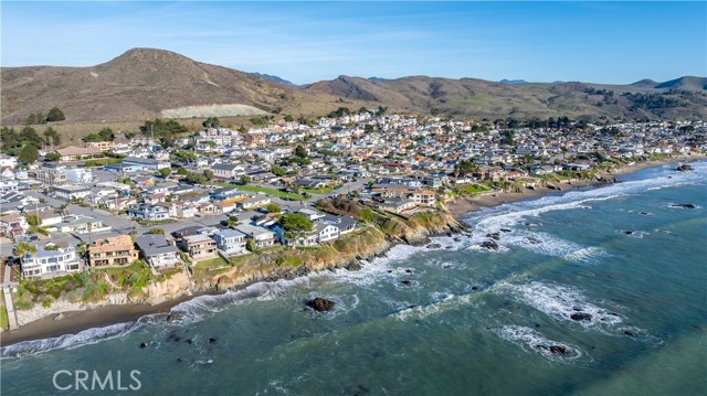 Detail Gallery Image 13 of 18 For 268 Pacific, Cayucos,  CA 93430 - 3 Beds | 3/1 Baths