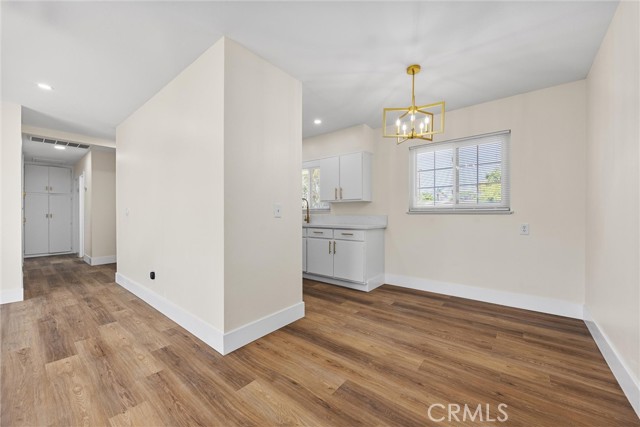 3125 Fillmore Avenue, Bakersfield CA: https://media.crmls.org/medias/f8b13a37-5dfb-4363-b234-3a3585a3d8ea.jpg