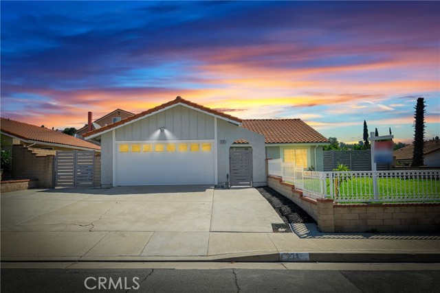 Detail Gallery Image 1 of 1 For 638 Tuolumne Dr, Walnut,  CA 91789 - 4 Beds | 2 Baths