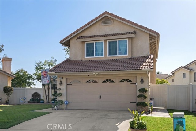 Detail Gallery Image 2 of 31 For 29159 Palm View Ln, Highland,  CA 92346 - 4 Beds | 3 Baths