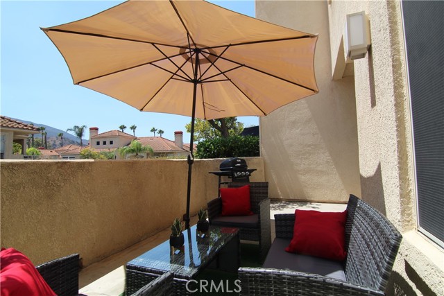 3100 Castelar Court, Corona CA: https://media.crmls.org/medias/f8b29c41-760a-4583-890e-025ec86c3730.jpg