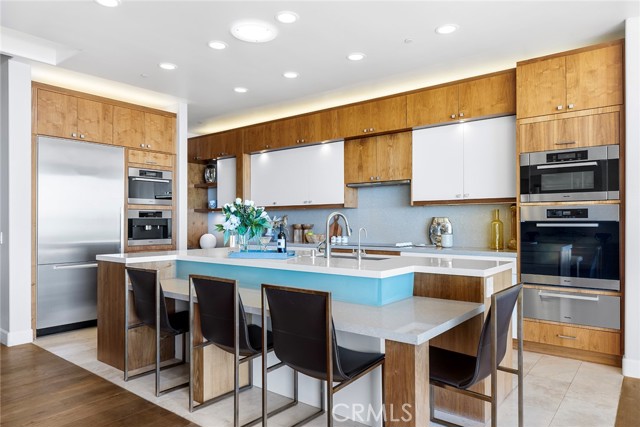 3355 Alta Laguna Boulevard, Laguna Beach CA: https://media.crmls.org/medias/f8b2a080-1a77-46a4-8ee8-e91074ba7c1f.jpg