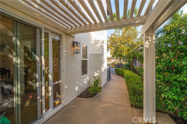 28332 Via Alfonse, Laguna Niguel CA: https://media.crmls.org/medias/f8b31b45-97b2-4adc-b610-e10ee5bbde75.jpg