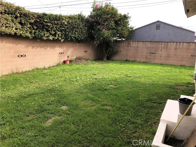 Detail Gallery Image 38 of 42 For 8808 Olive, Bellflower,  CA 90706 - 3 Beds | 2 Baths