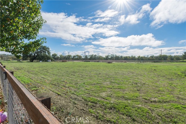 645 Catala Way, San Miguel CA: https://media.crmls.org/medias/f8b3eb74-7b5f-40c7-8c09-80eecf053df8.jpg