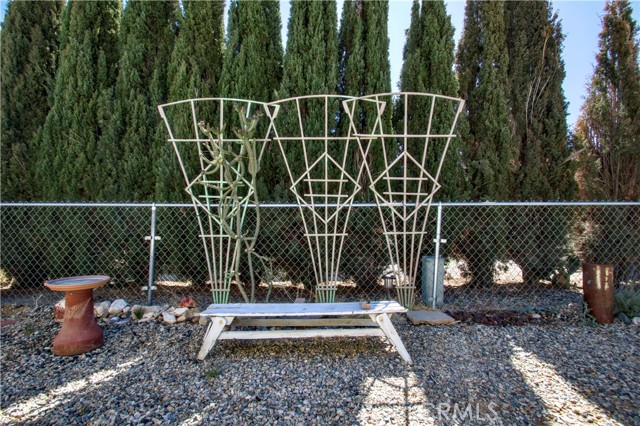 Detail Gallery Image 23 of 26 For 7425 Church Street #97,  Yucca Valley,  CA 92284 - 2 Beds | 2 Baths